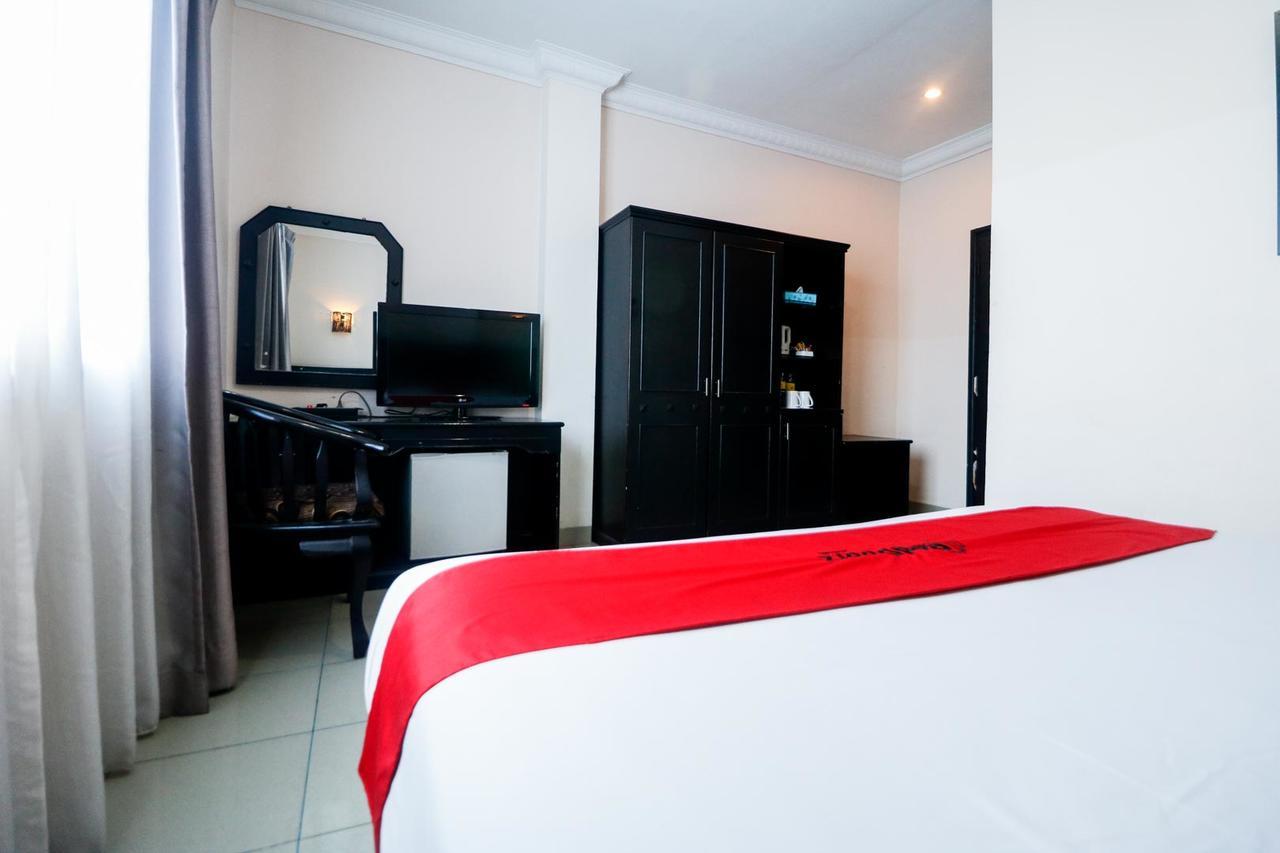 Reddoorz Plus @ Jalan Dr Sutomo بيكانبارو المظهر الخارجي الصورة